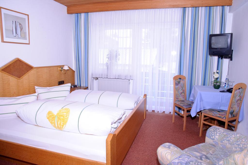 Hotel Hirmonshof Bischofsmais Habitación foto